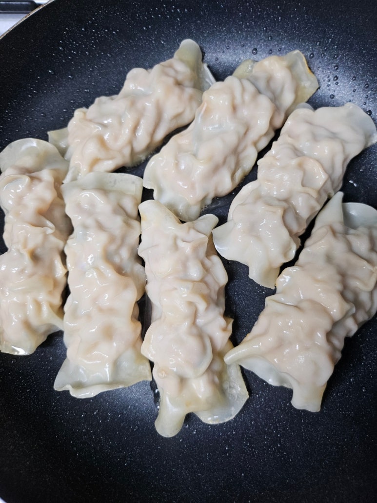 덤수제만두 이미지
