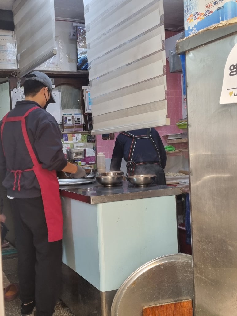 정든식당 이미지