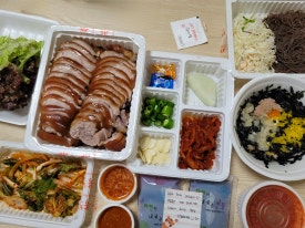 본;북촌족발 이미지