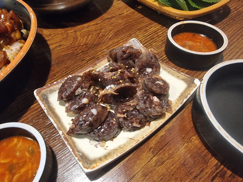 권식족발 이미지