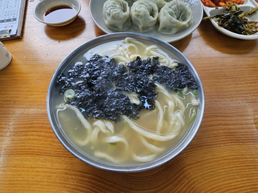 시골보리밥칼국수 이미지