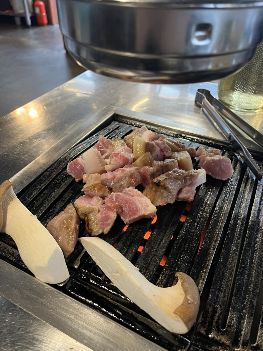 꼬들꼬들 연탄불구이 이미지
