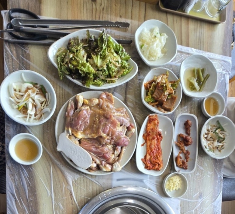 먹뱅이닭숯불구이 이미지