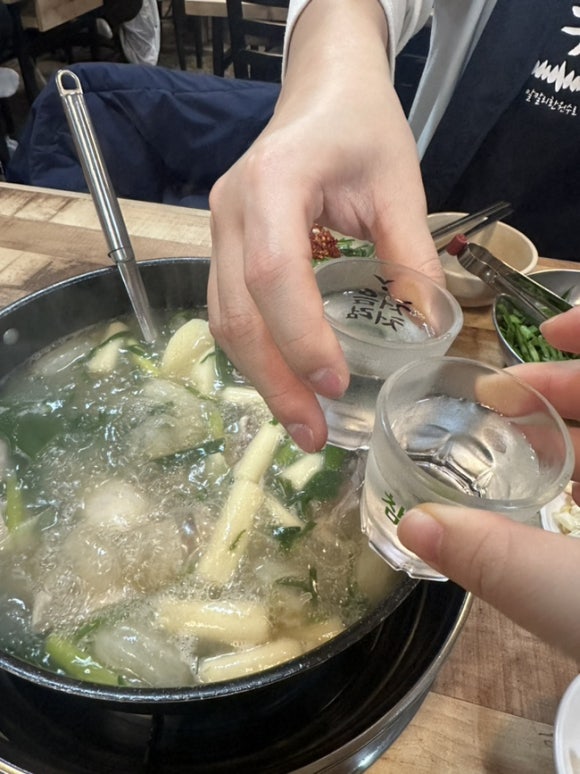 시골집닭한마리 이미지