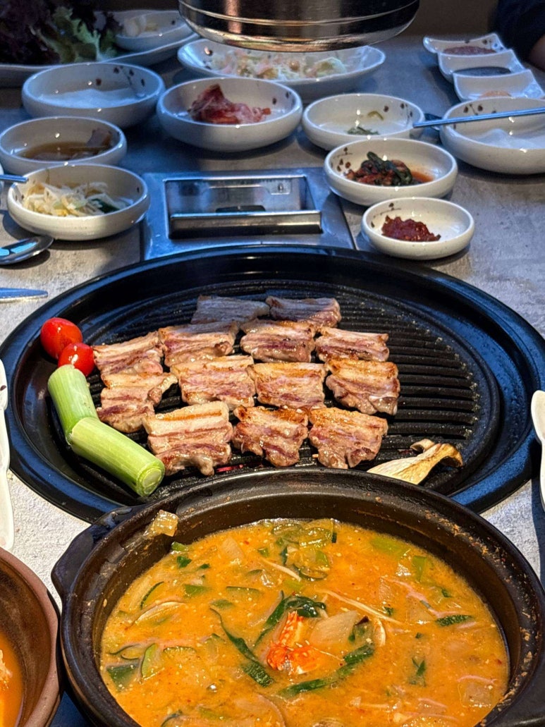 봉황돼지집 이미지