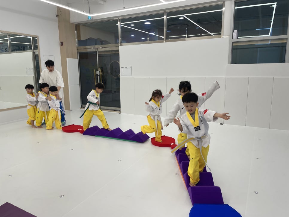 (주)키즈팡팡 이미지