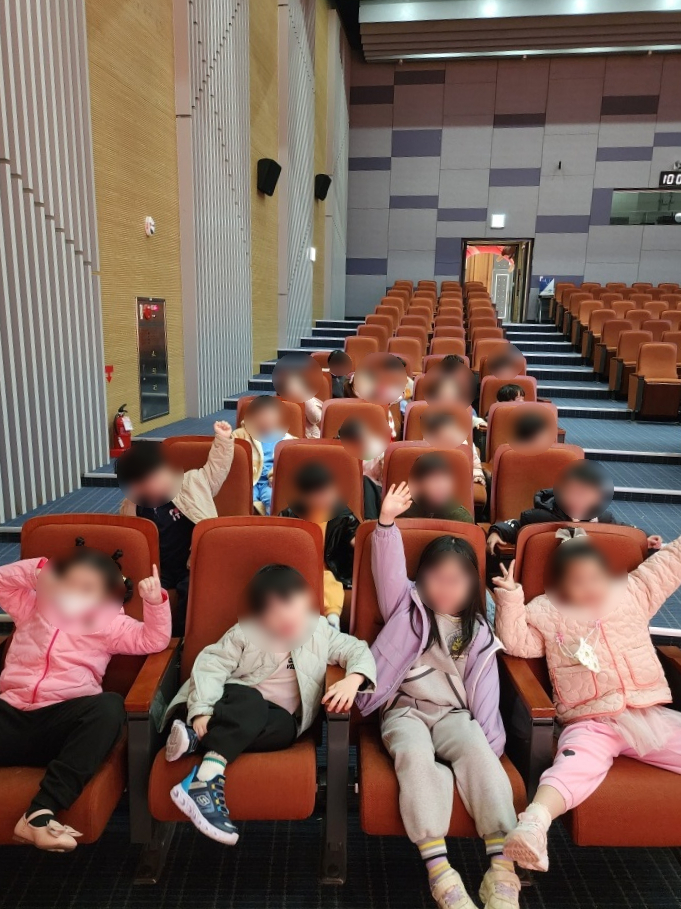 무지개재능유치원 이미지