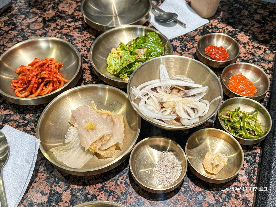 뚱돼지식당 이미지