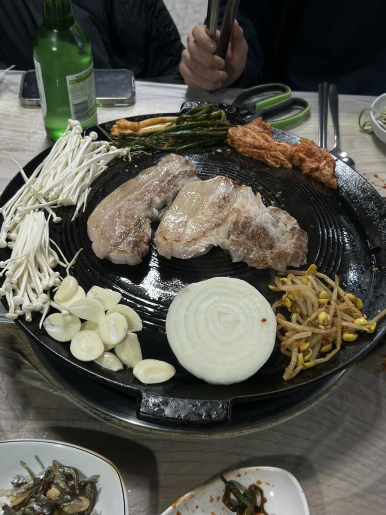 또치네삼겹살 이미지