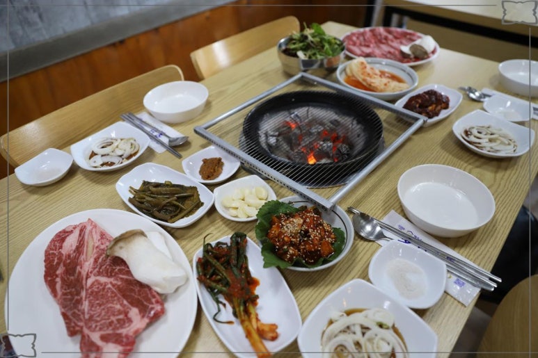 단골식육식당 이미지