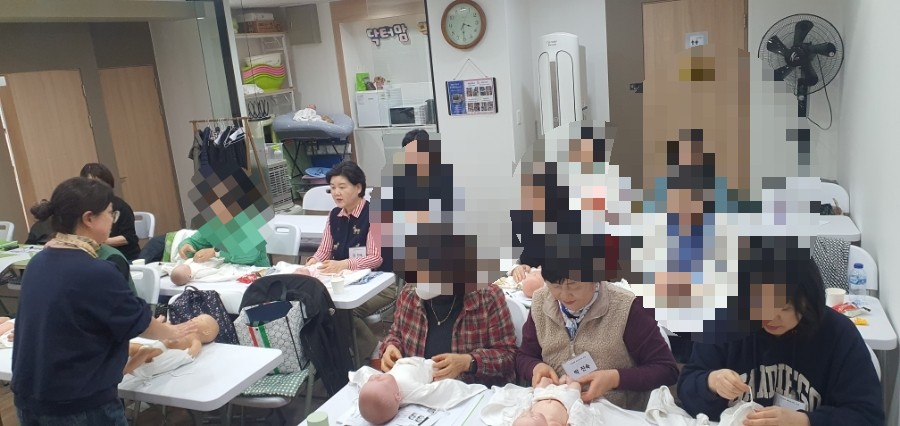 베베시터 이미지