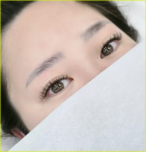 래쉬브로우 이미지