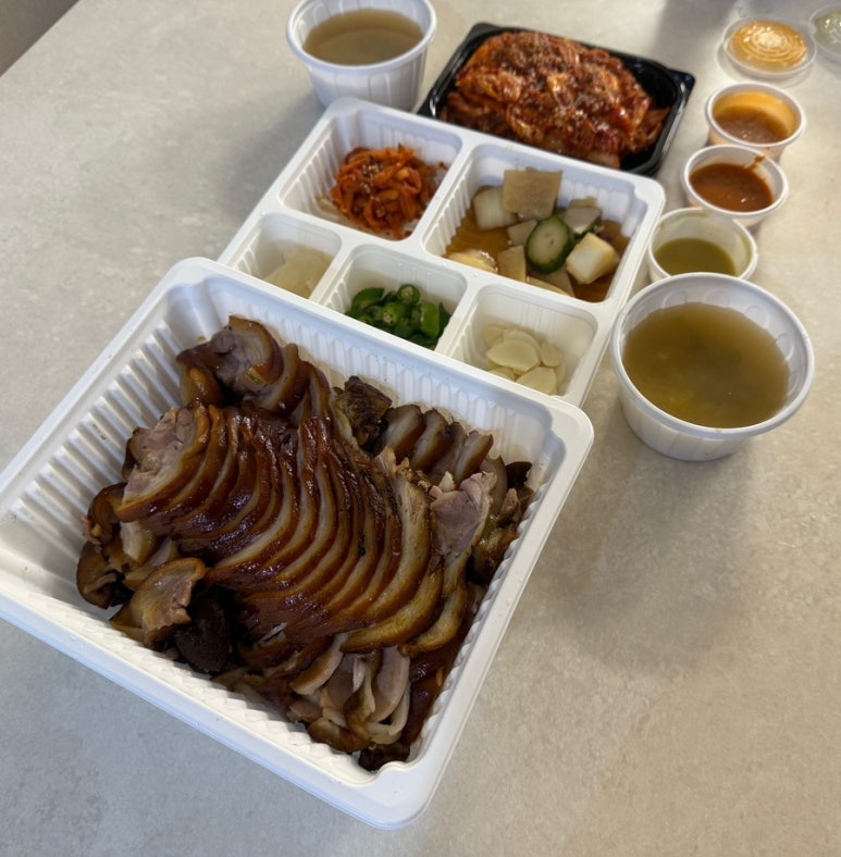 다복족발 이미지
