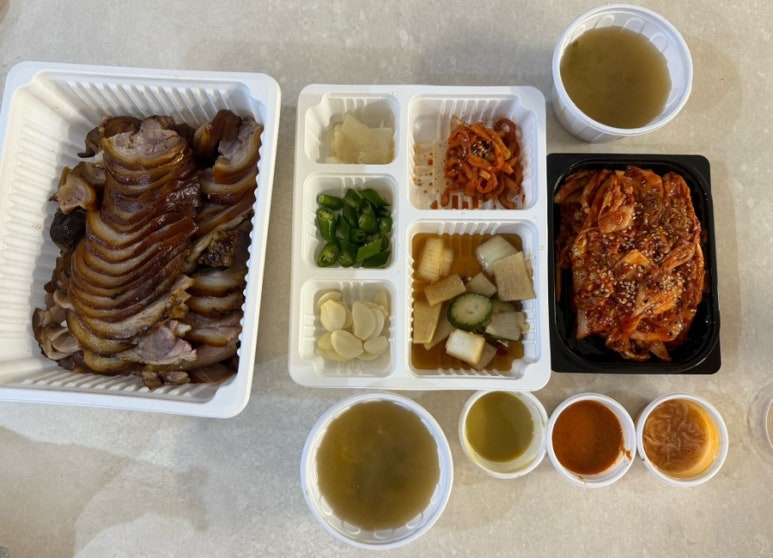 다복족발 이미지