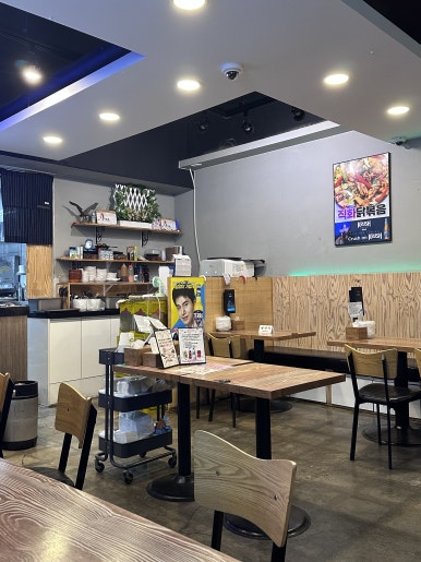 청치킨 이미지