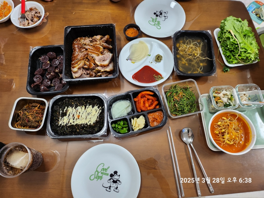 도치족발 이미지
