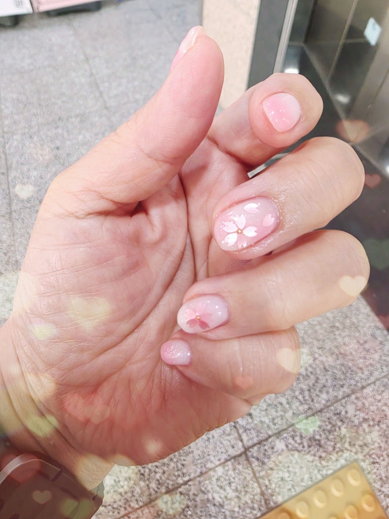 네일모니크 이미지