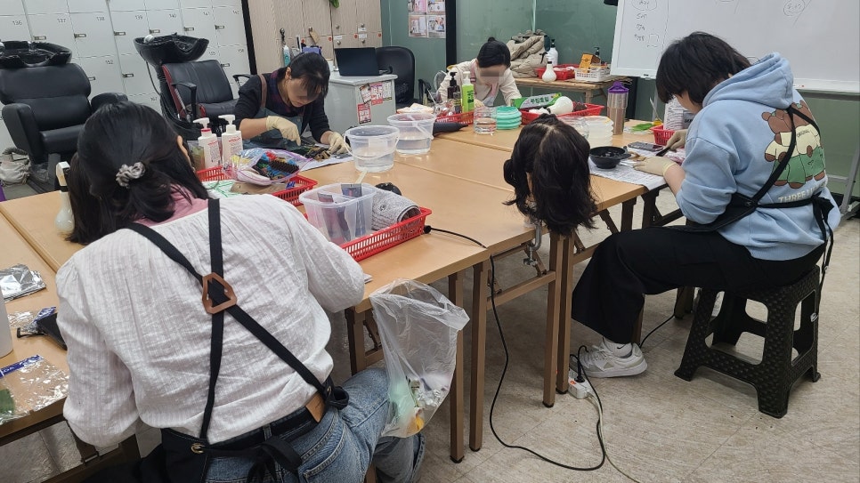 나레스트뷰티아카데미미용학원 이미지