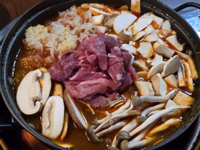 진성 짜글이 이미지