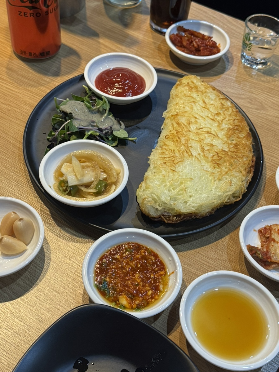 육육집 이미지