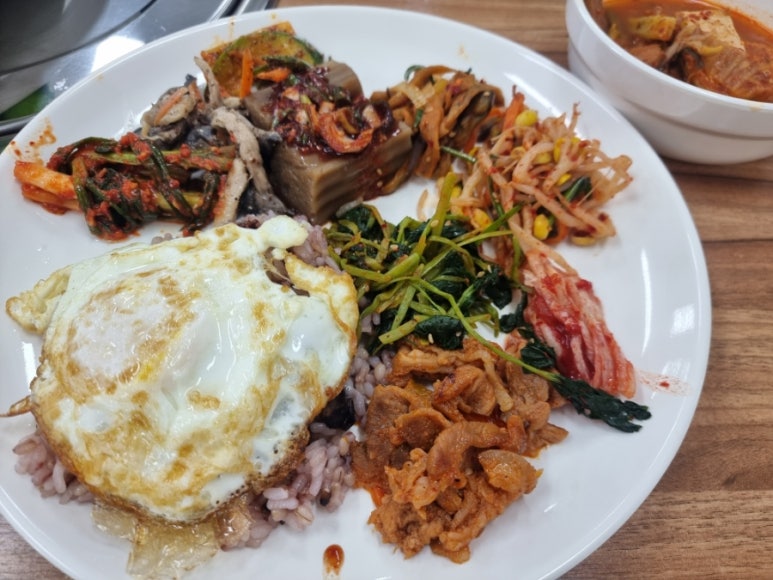 송가네한식뷔페 이미지