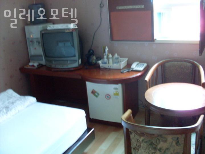 밀모텔 이미지