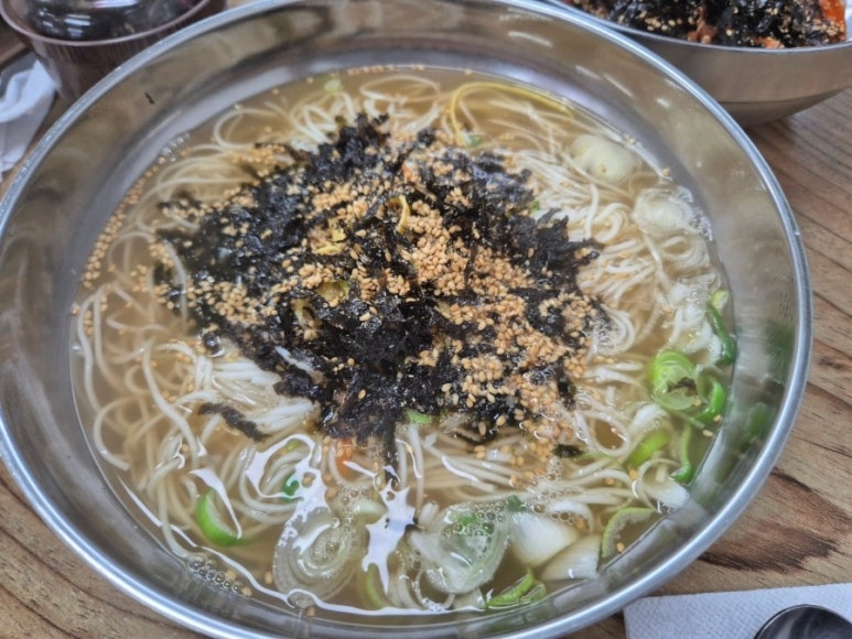배터져국수 이미지