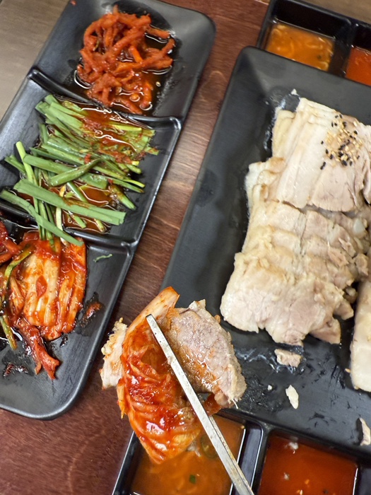 귀한족발 이미지