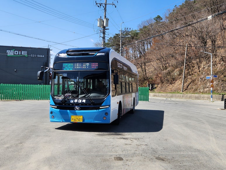 낙서정류소 이미지