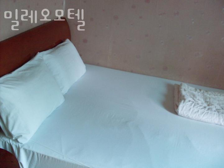 밀모텔 이미지