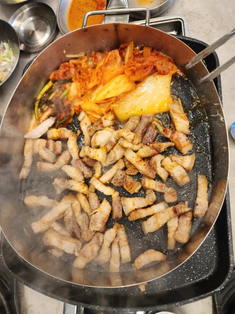 미락제주복돼지 이미지