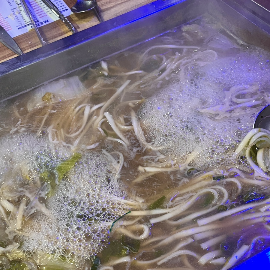 조개까는 한탄강청년어부(전곡점) 이미지