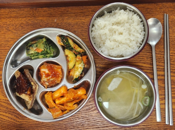 더쿡 이미지