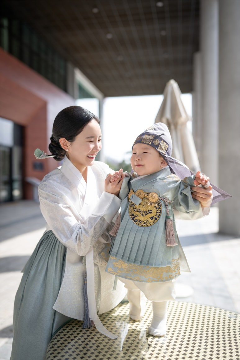 아뜰리에조이 이미지
