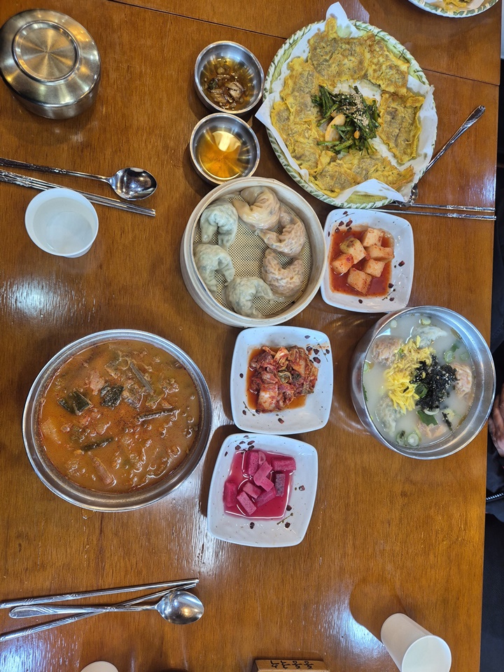 화담국수 이미지