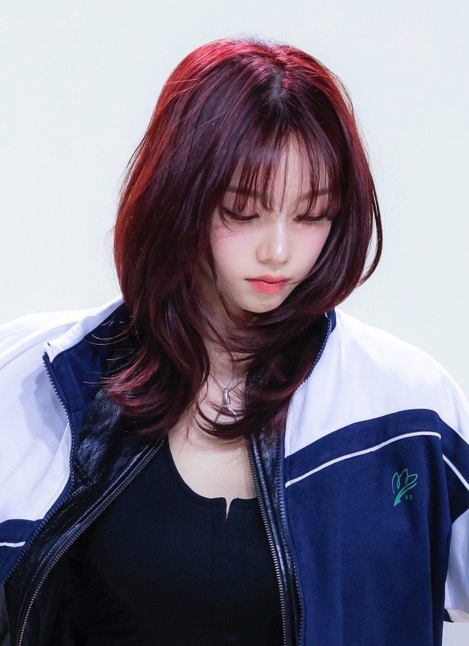 미장원;정윤 이미지