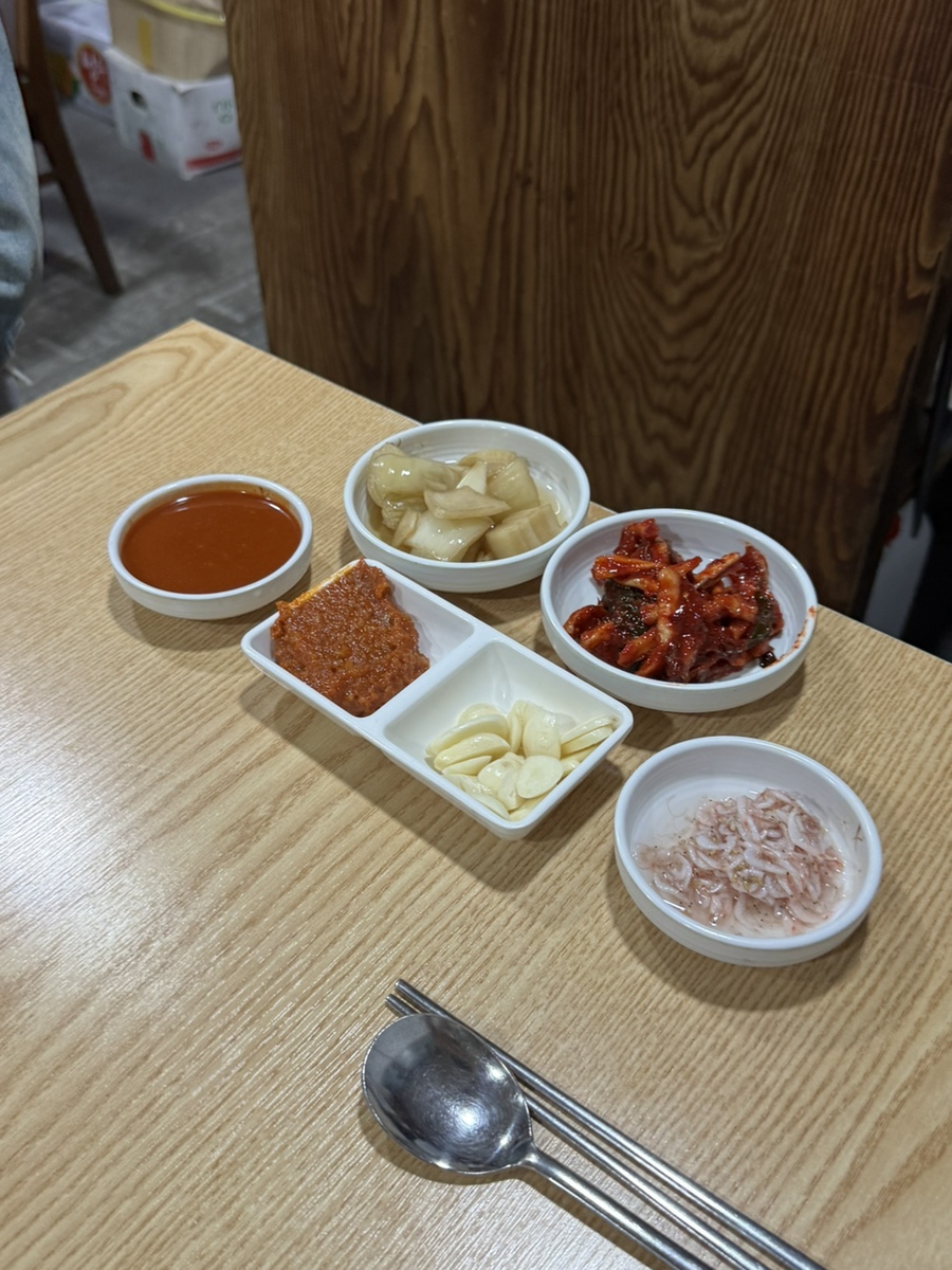 장군의족발 이미지