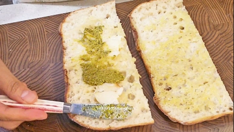 카페콩피 이미지