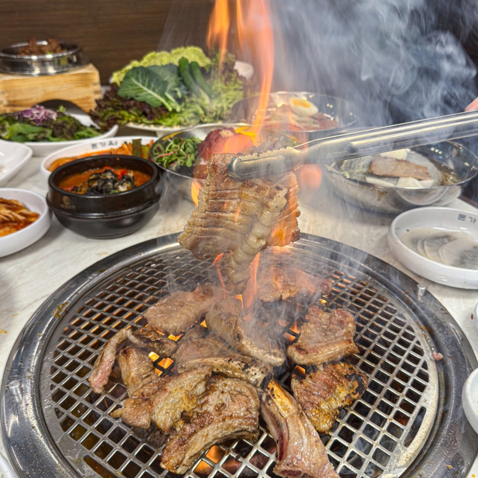 수제숯불양념갈비 이미지