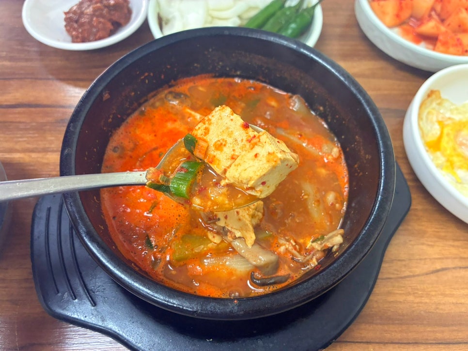 옴시롱감시롱순대국 사진 5