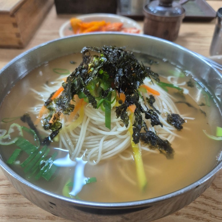공릉동원조멸치국수 노원점 사진 2