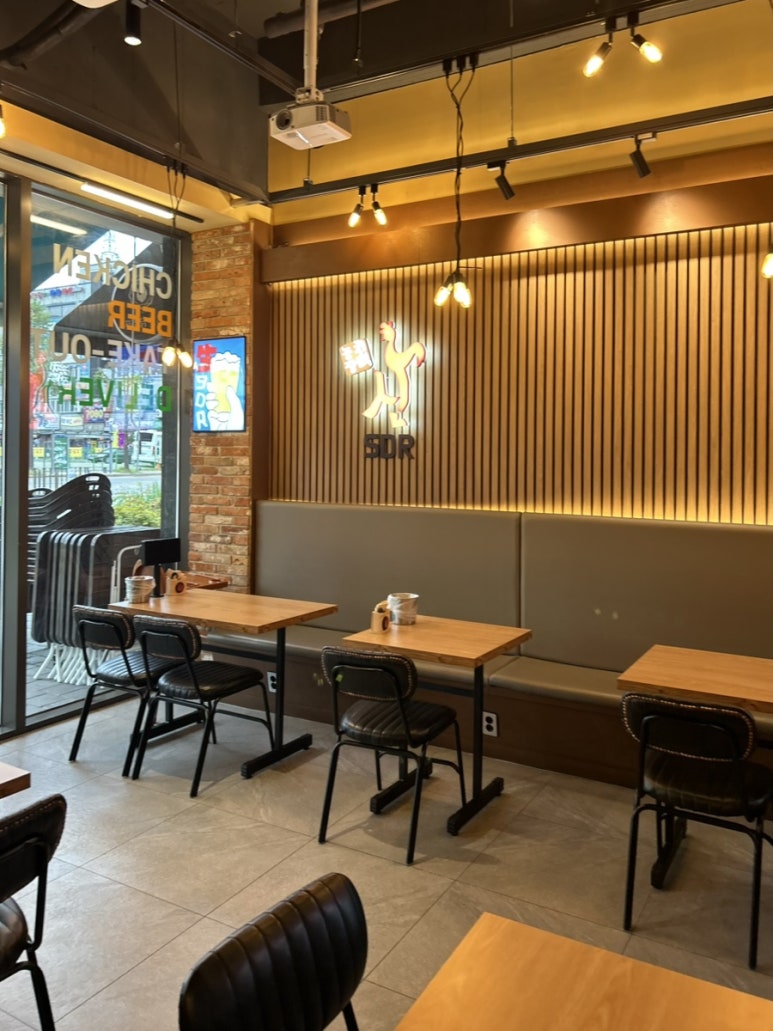 치킨신드롬 안산선부점 사진 7