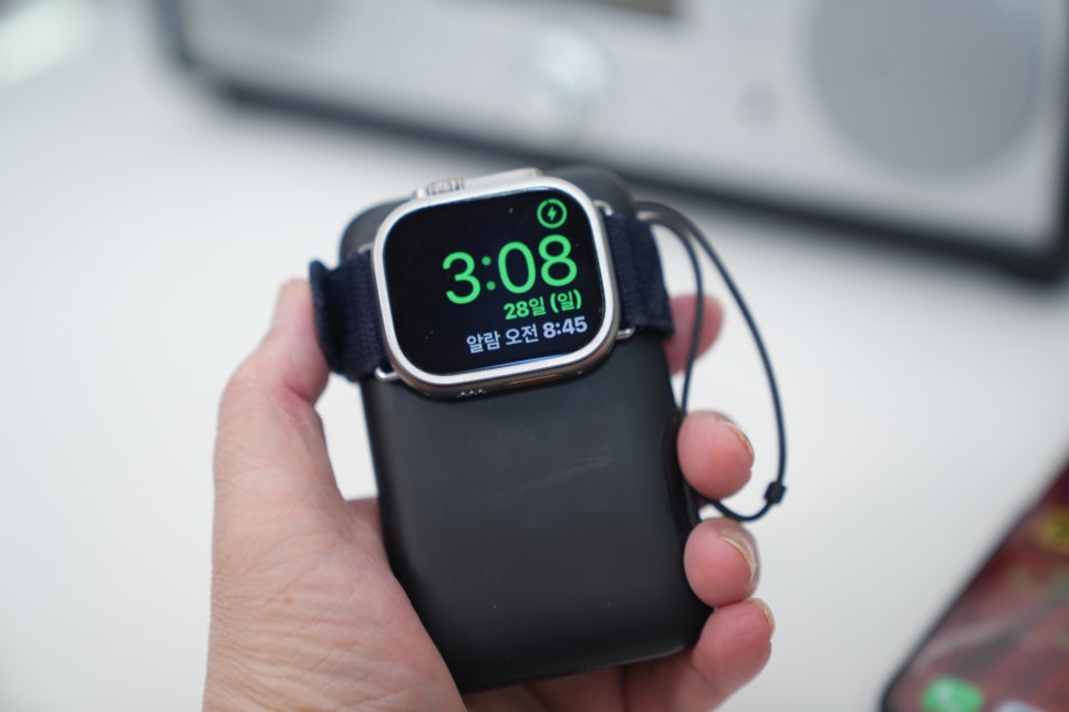 아이티스타일 3in1 5000mAh 보조배터리 충전기 애플워치 울트라2 전용으로 사용해보니 이미지 12
