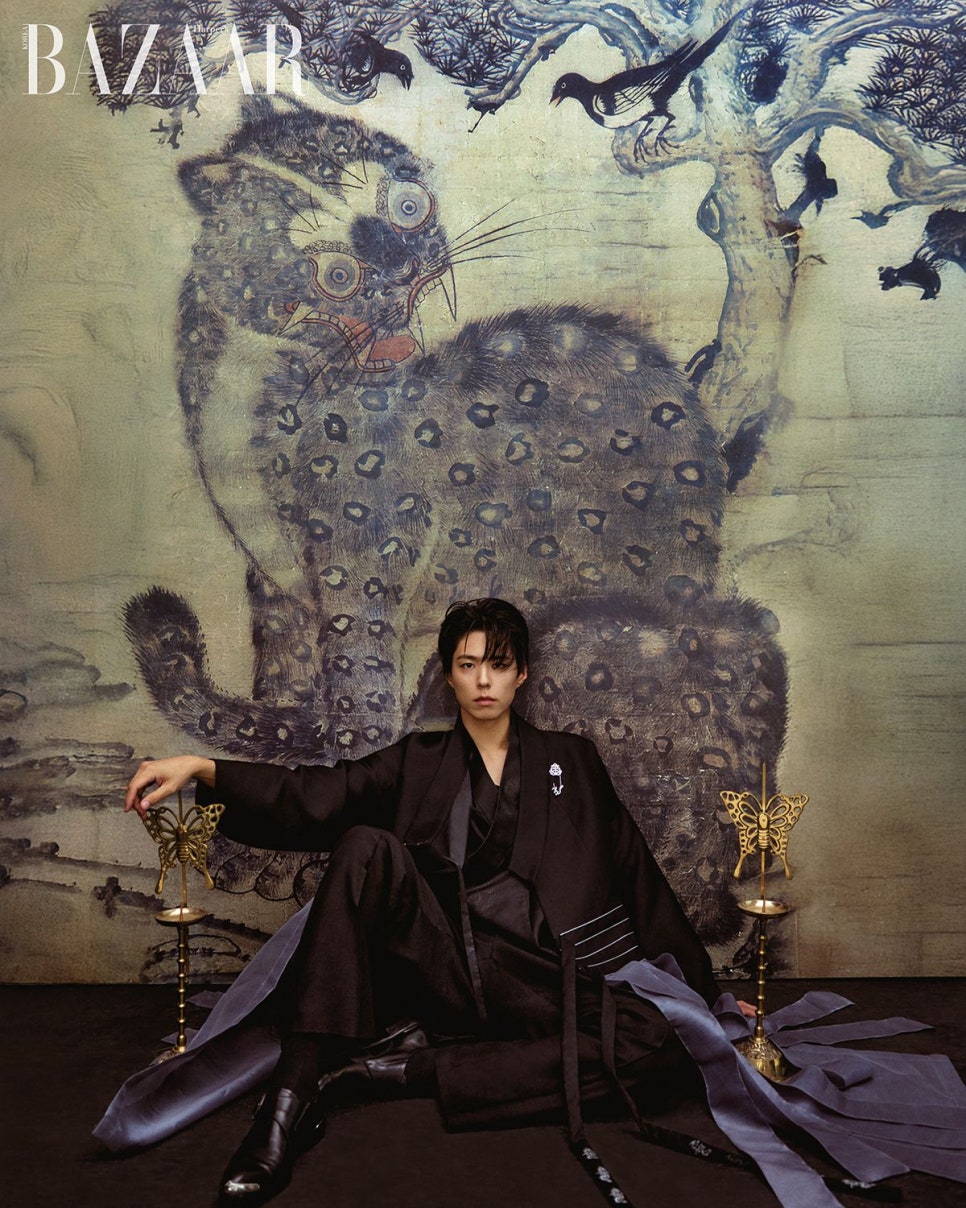 한복옷깃 이미지