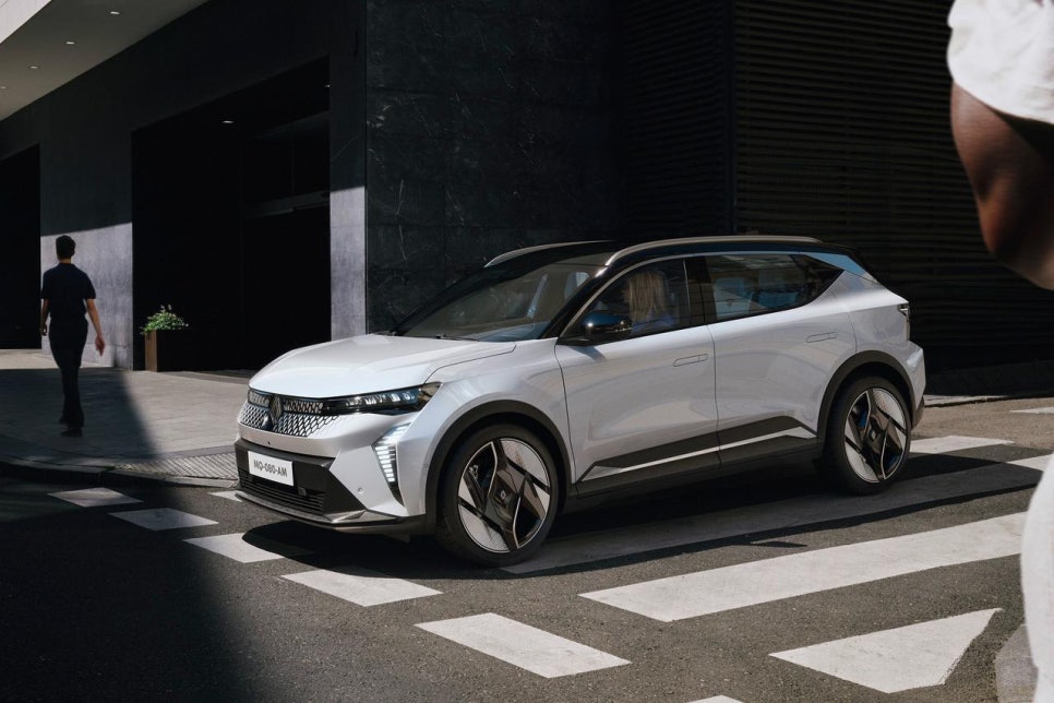 세닉 E-Tech 전기 SUV 10월 특별 지원…"르노코리아 최대 420만 원 혜택" 이미지 7