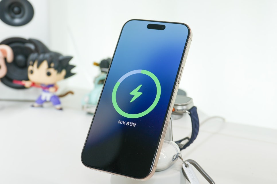 아이폰·애플워치·에어팟프로를 동시에! 벨킨 Qi2 25W 3in1 초고속 맥세이프 무선 충전기 WIZ040 실사용 이미지 17