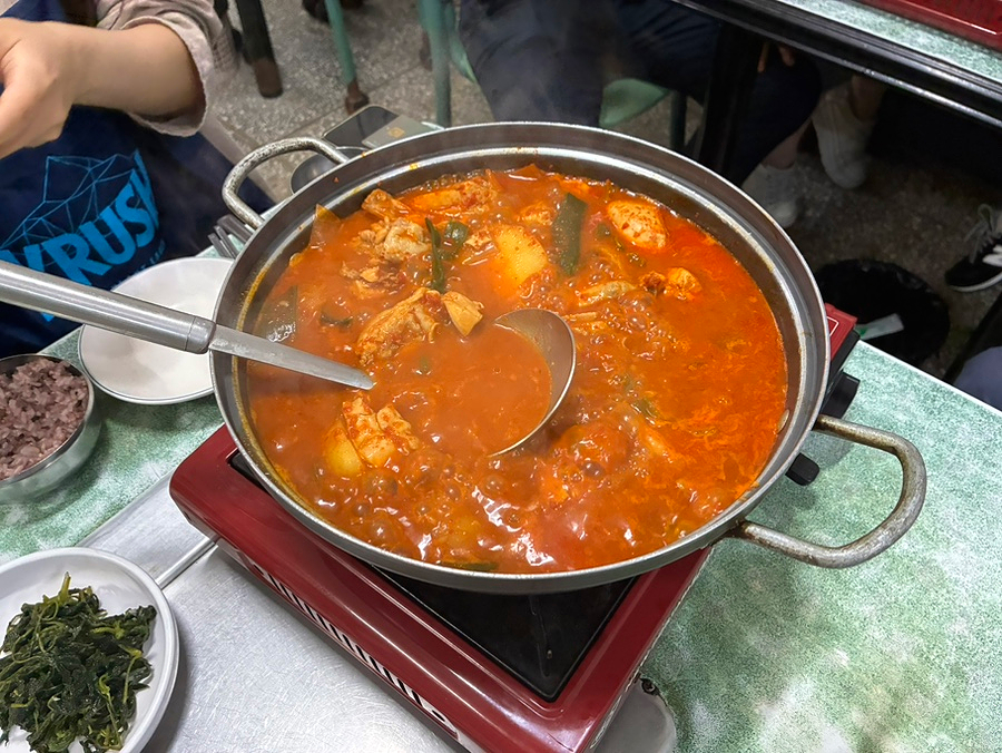 춘천닭갈비오리탕낙지철판 사진 4