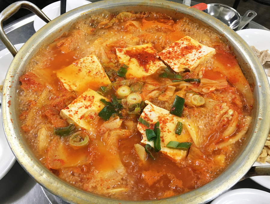 장호왕곱창김치찌개 사진 6