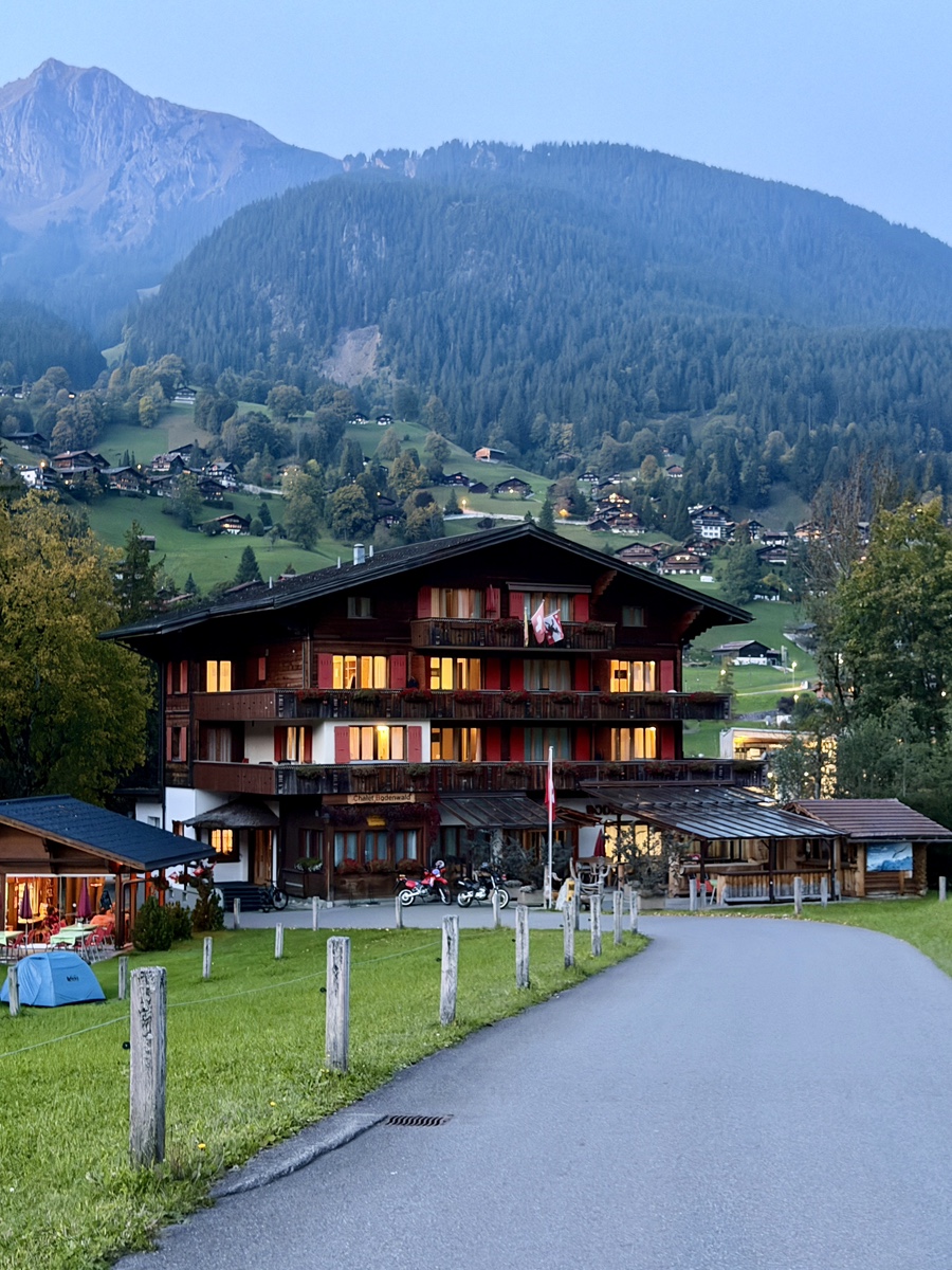 스위스 그린델발트 샬레 숙소 추천🏡 - 샬레 보던왈드 chalet bodenwald 아이거 북벽뷰🗻 : 네이버 블로그