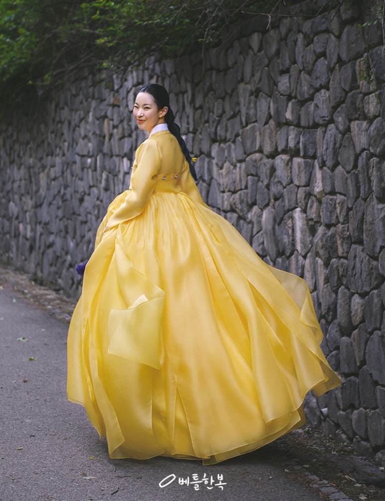 한복옷깃 이미지